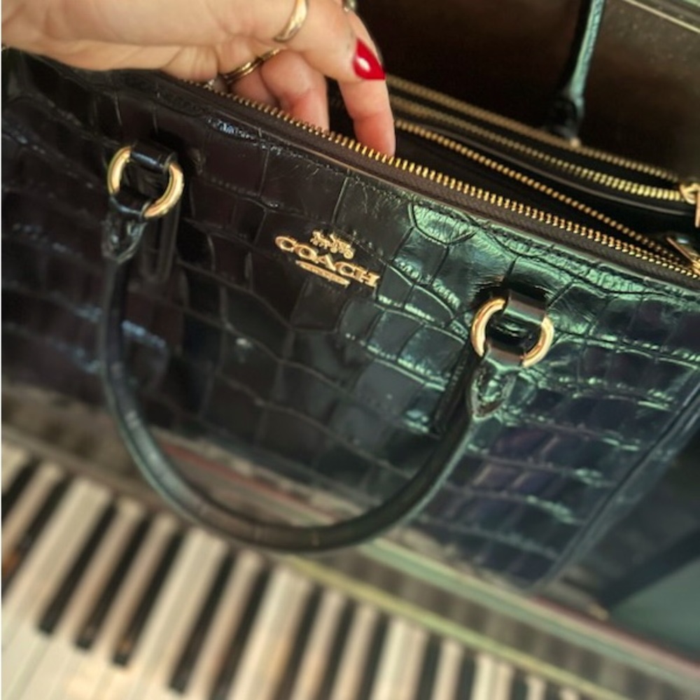 PRISTINE COACH ALLIGATOR PATENT HANDBAG  #crocodile #patent #structured #goth